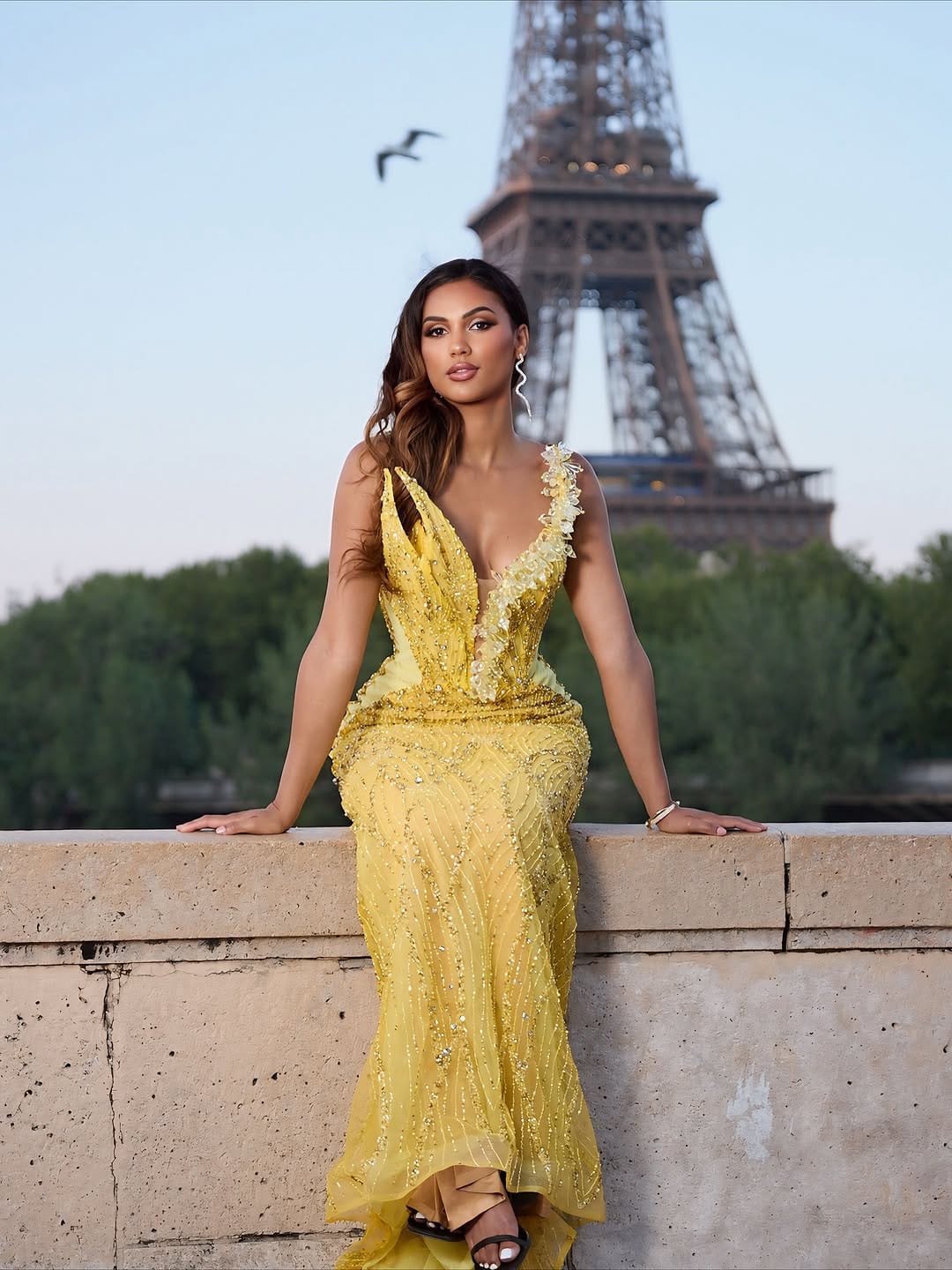 Post 8 by Amélie 👑 on Instagram (carousel)