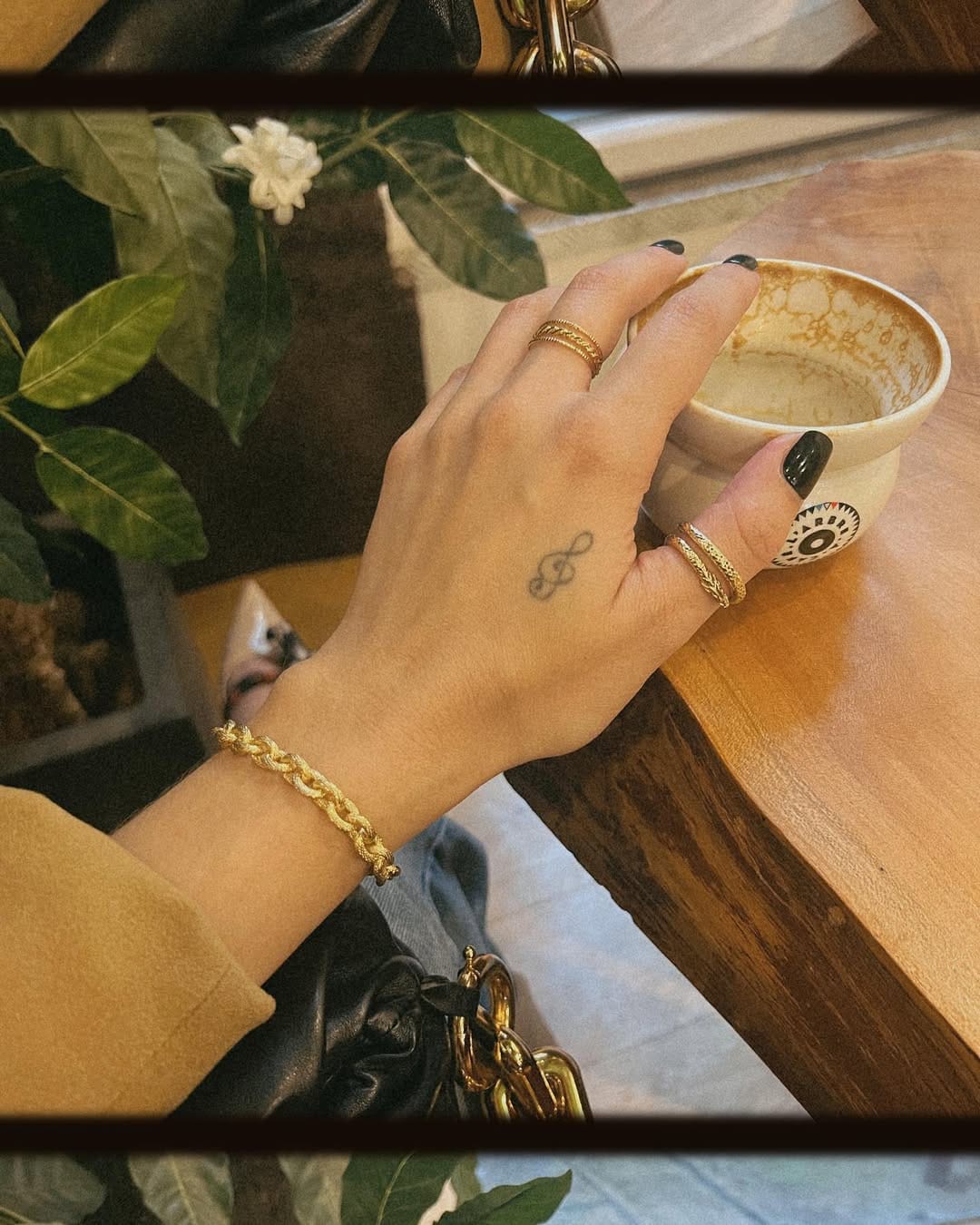 Post 7 by Sonia | Personal Shopper on Instagram (image)