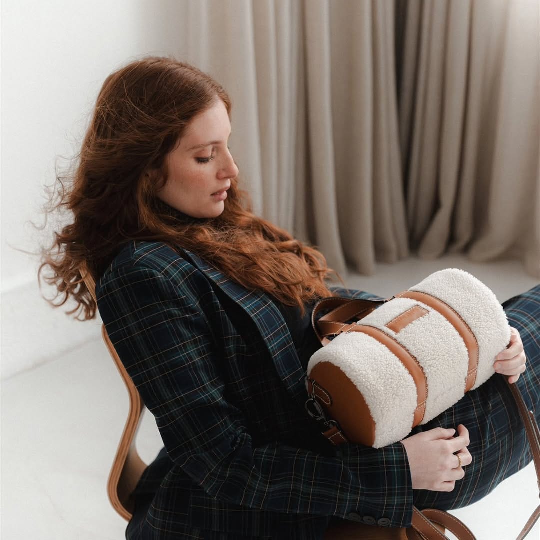 Post 2 by 𝑵𝒐𝒅𝒊𝒆’𝒔 on Instagram (carousel)