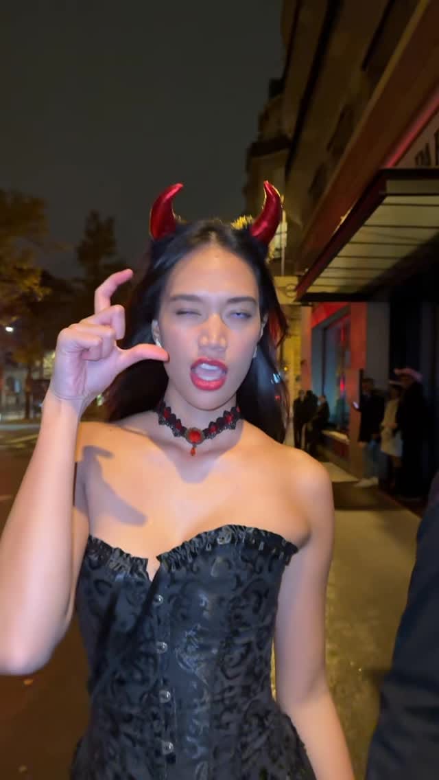 Post 1 by Tia Wan on Instagram (video)