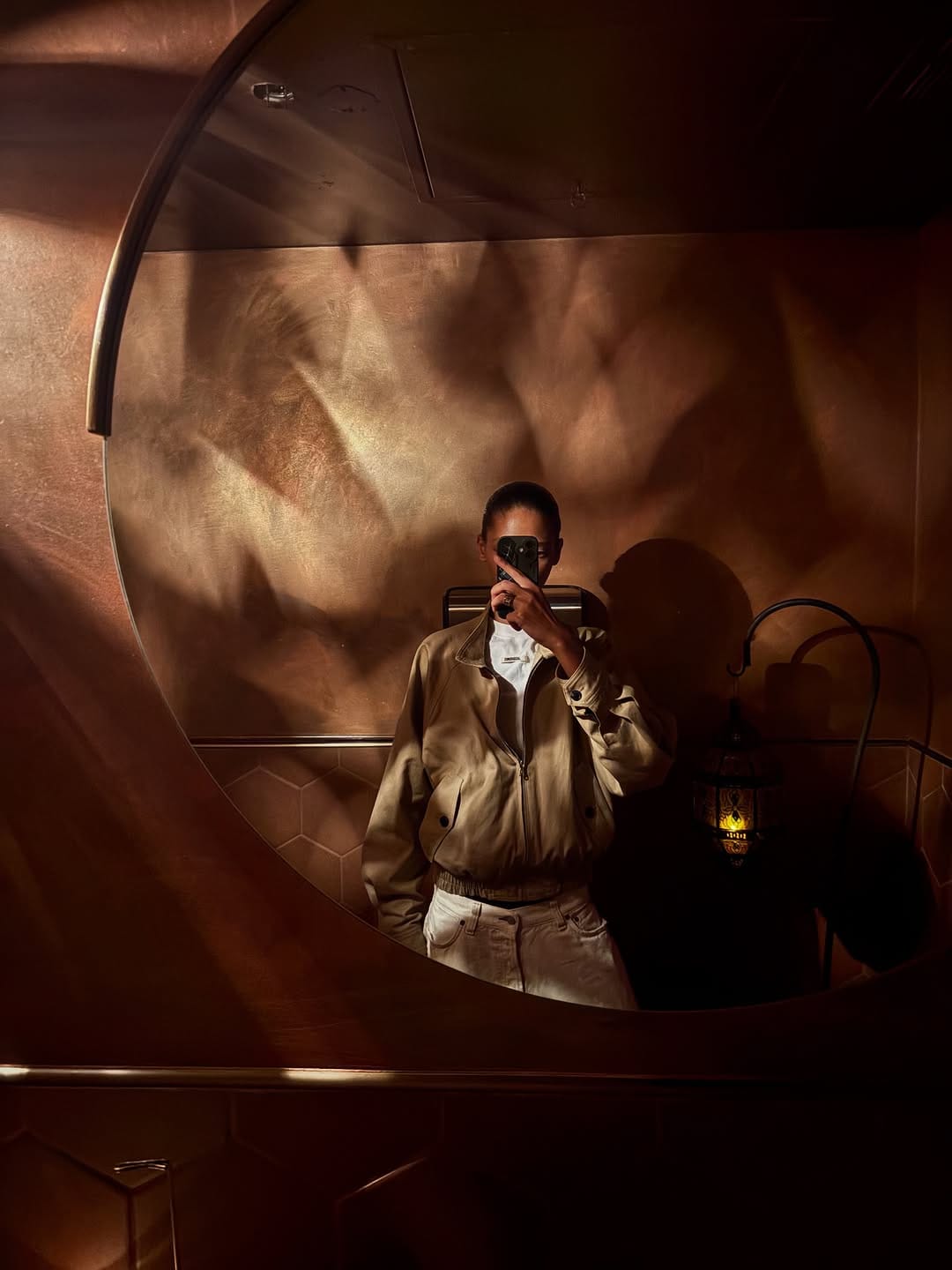 Post 5 by Elodie Xoureja on Instagram (carousel)