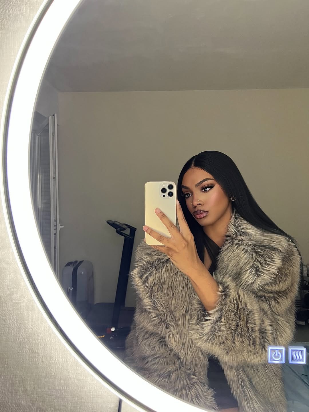 Post 10 by 𝒜𝒶𝓁𝒾𝓎𝒶𝒽 🐆 on Instagram (carousel)