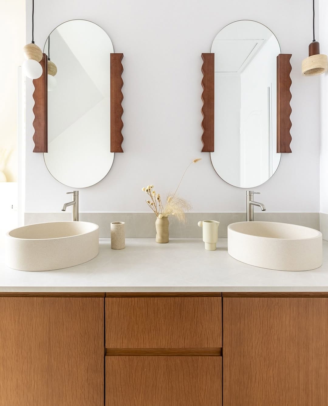 Post 4 by Plum Living on Instagram (carousel)