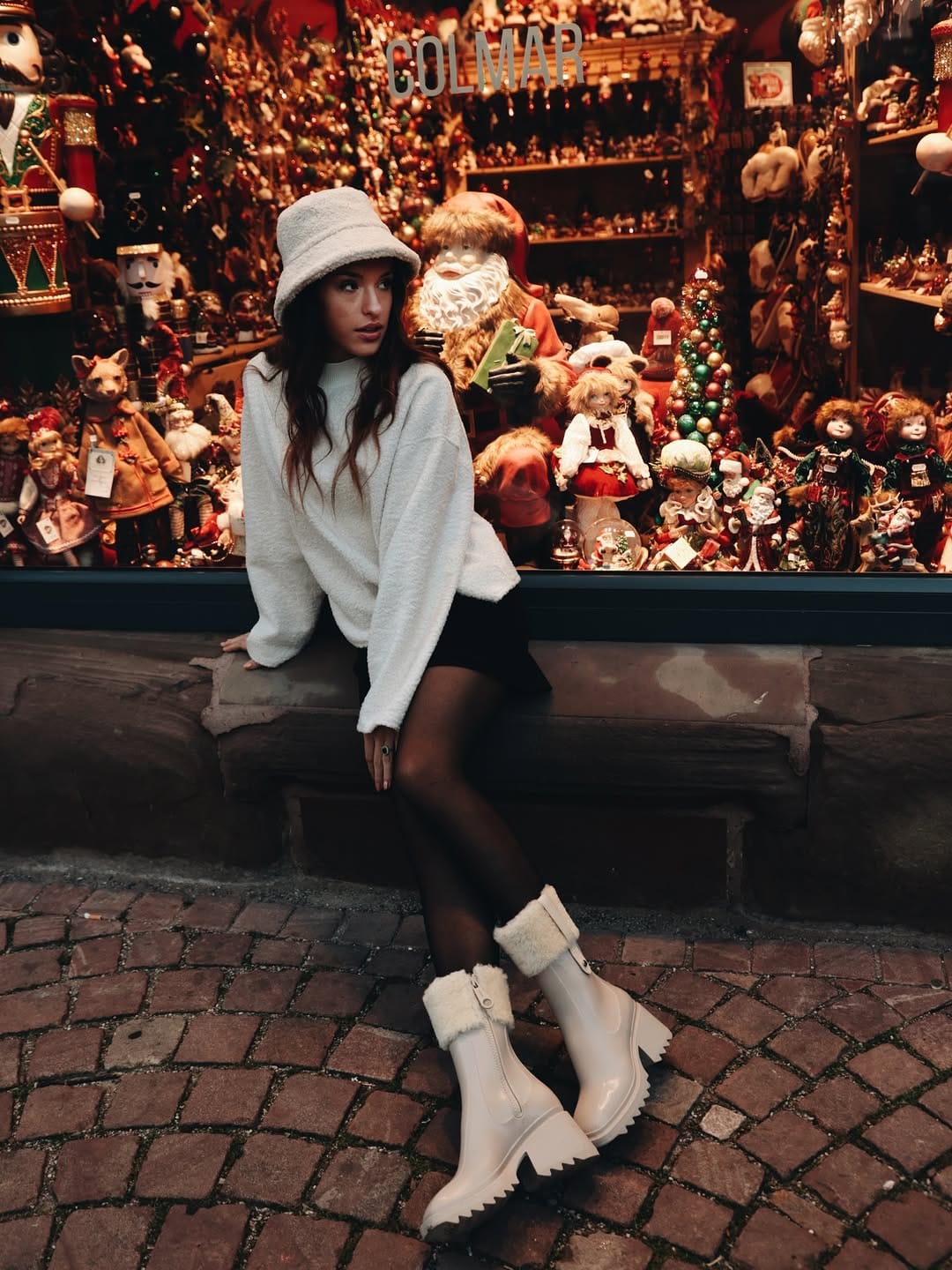 Post 4 by ✿ ⒶⓁⒺⓍ ✿ | Mannequin Lyon & Paris on Instagram (carousel)