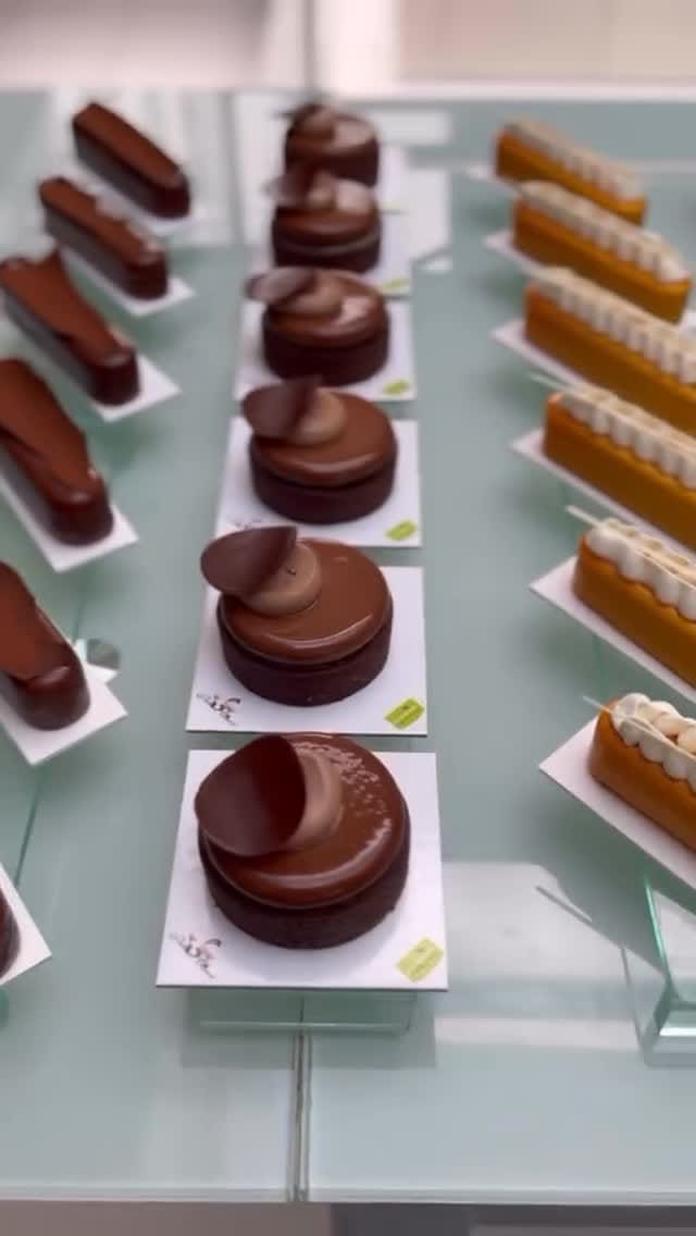 Post 1 by Pastry.france.mode 🇲🇦 🇺🇸 🇫🇷 on Instagram (video)