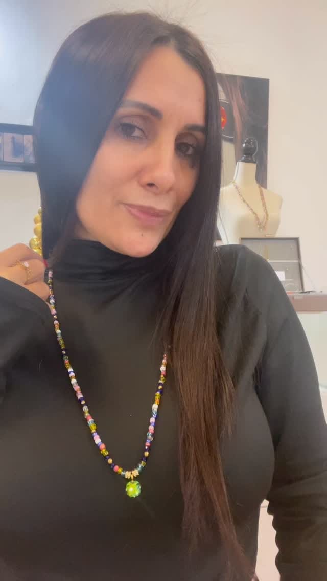 Post 7 by NOĀ-KIS  Bijoux Officiel on Instagram (video)