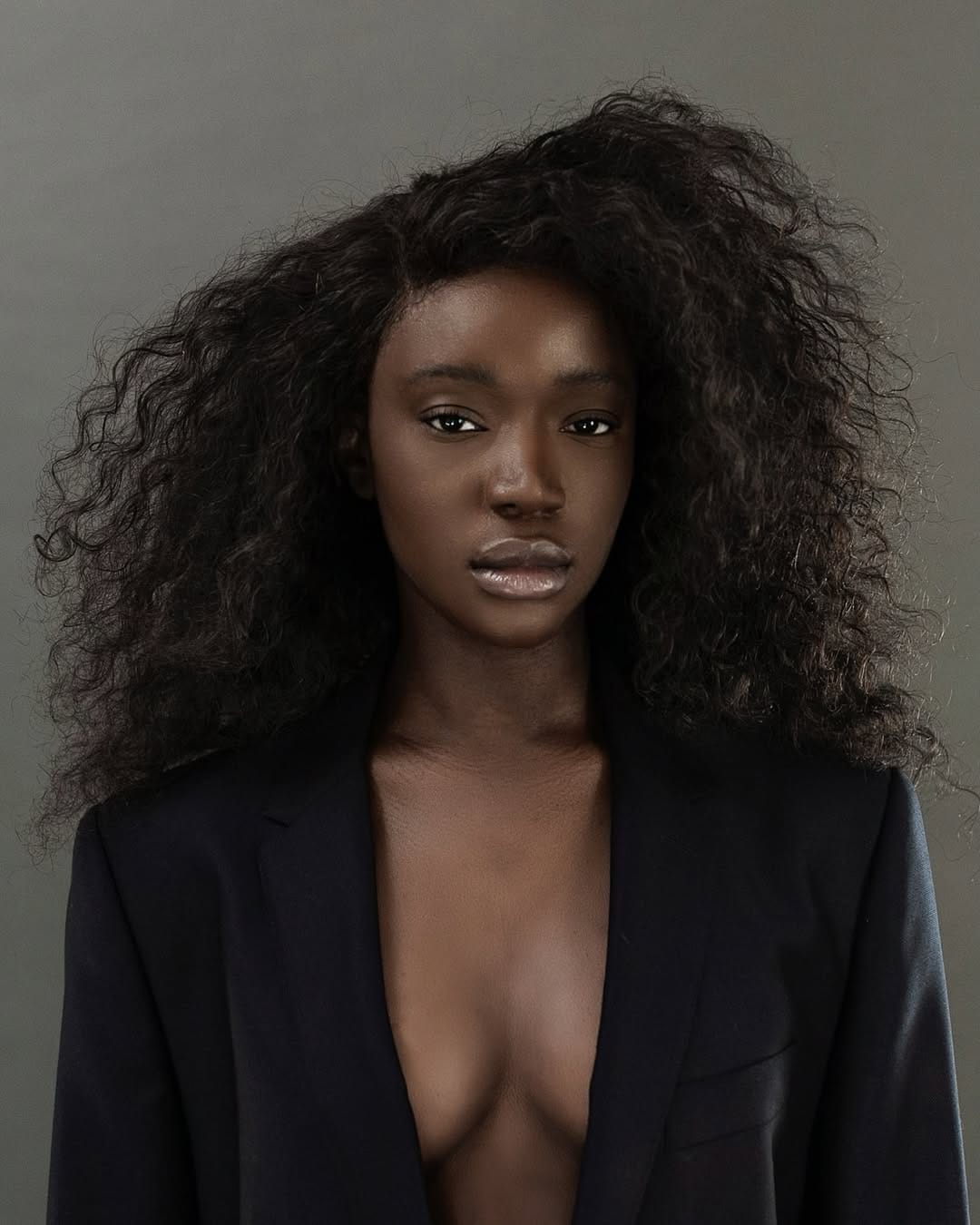 Post 1 by Antavenus Diop Mille on Instagram (image)