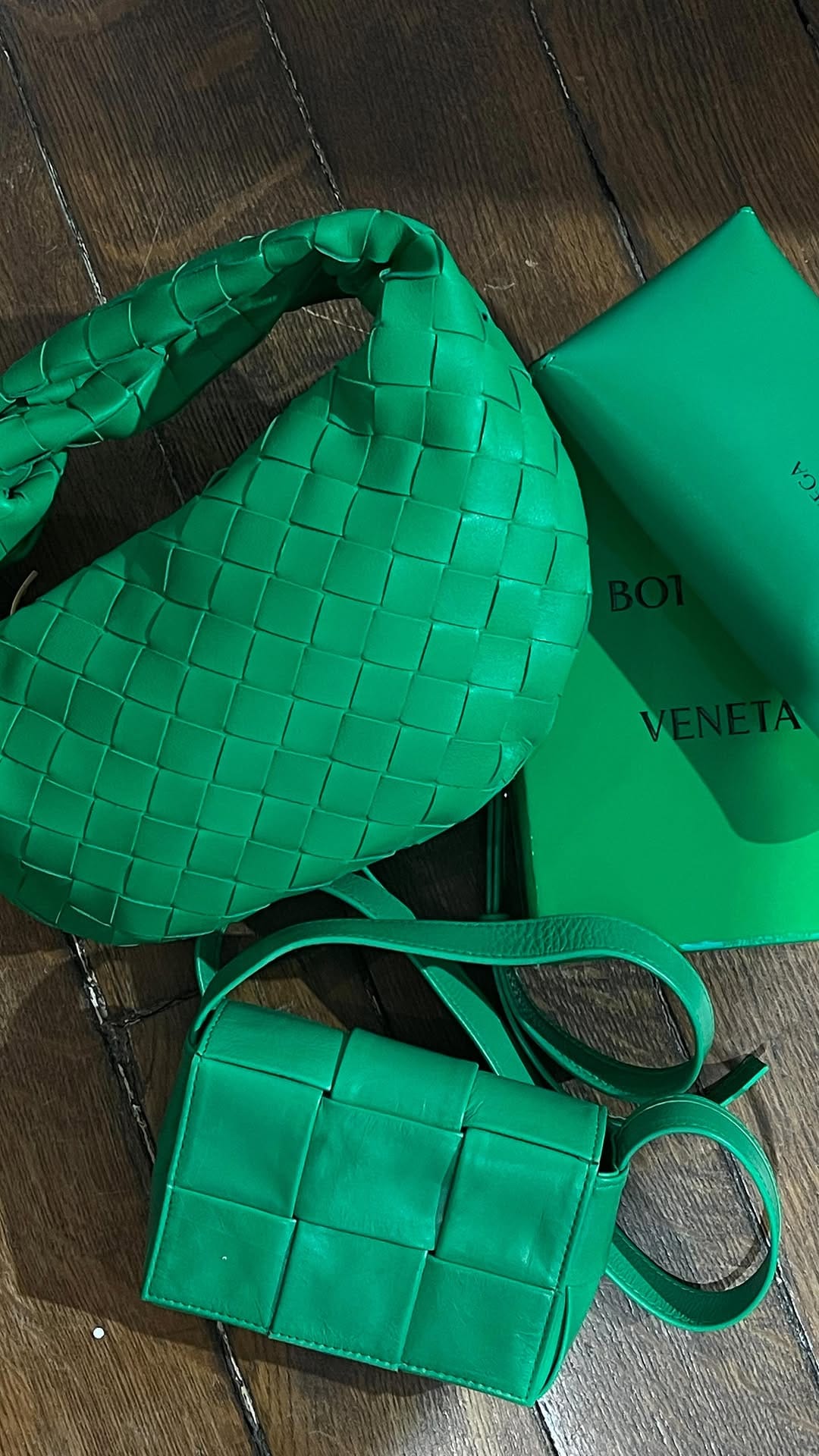 Post 4 by CLOSET 2 CLOSET I Depot Vente on Instagram (video)
