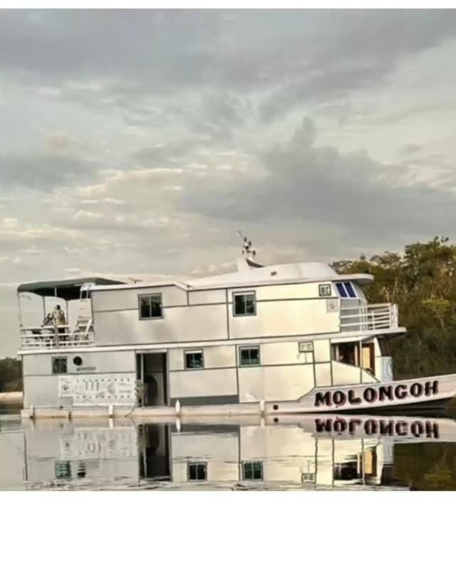 Post 2 by Metal Pesca on Instagram (video)
