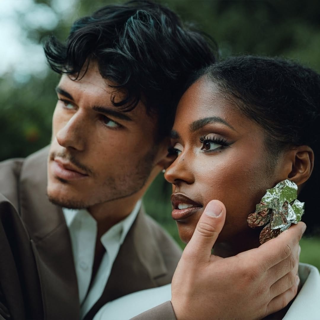 Post 7 by ALEXIA & JEREMI | Model couple on Instagram (carousel)