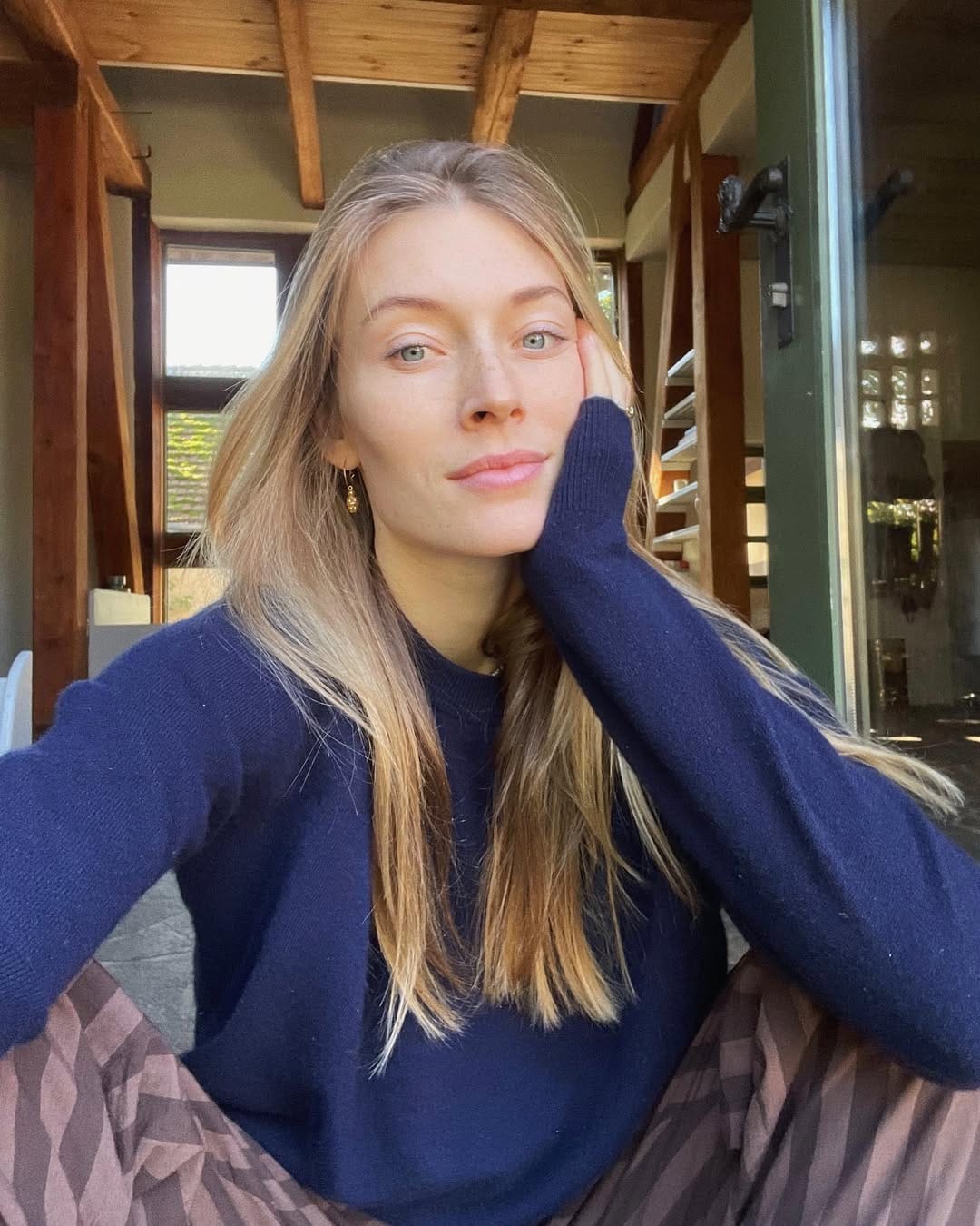 Post 9 by Caroline Lossberg on Instagram (carousel)