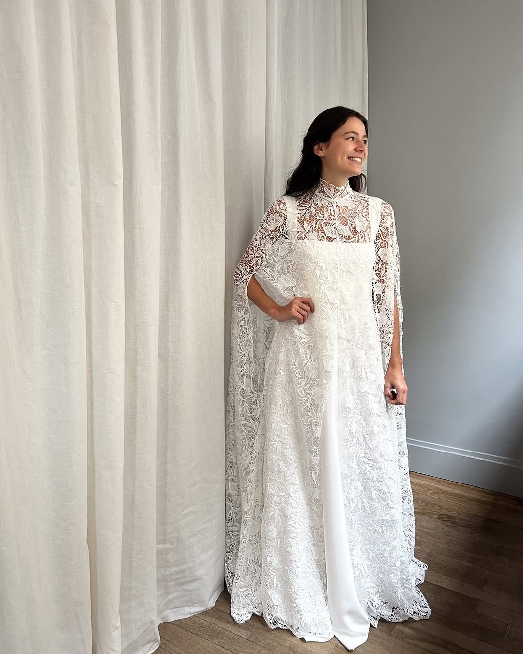 Post 3 by David Purves - Robes de mariée on Instagram (carousel)