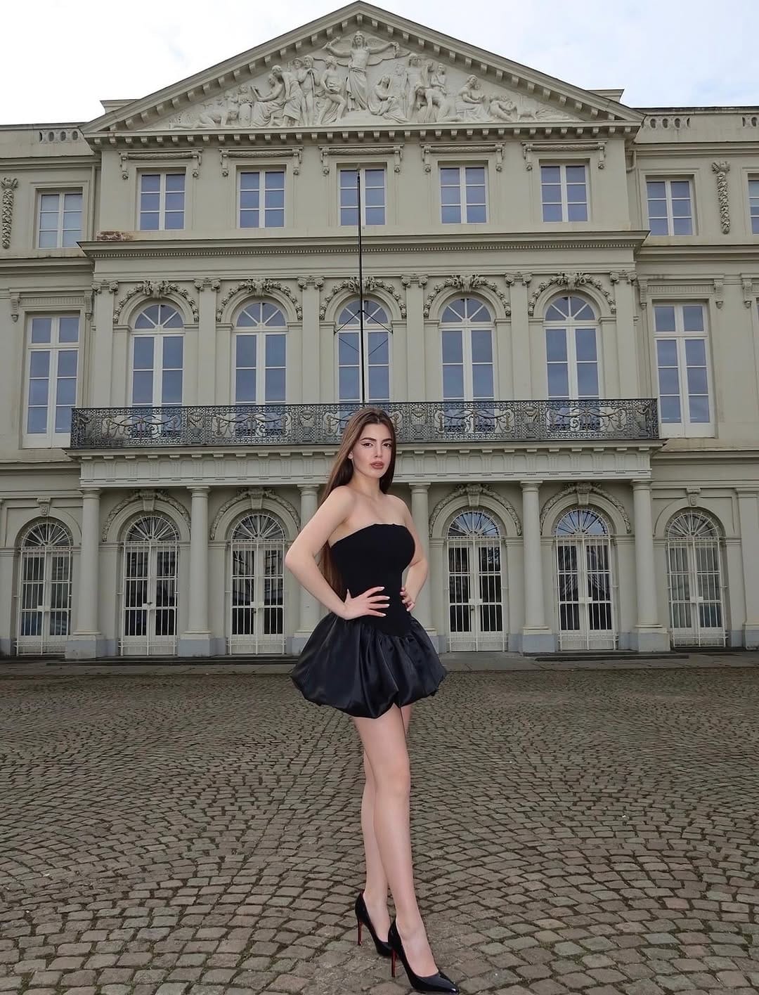 Post 8 by Natalia Janashia on Instagram (carousel)