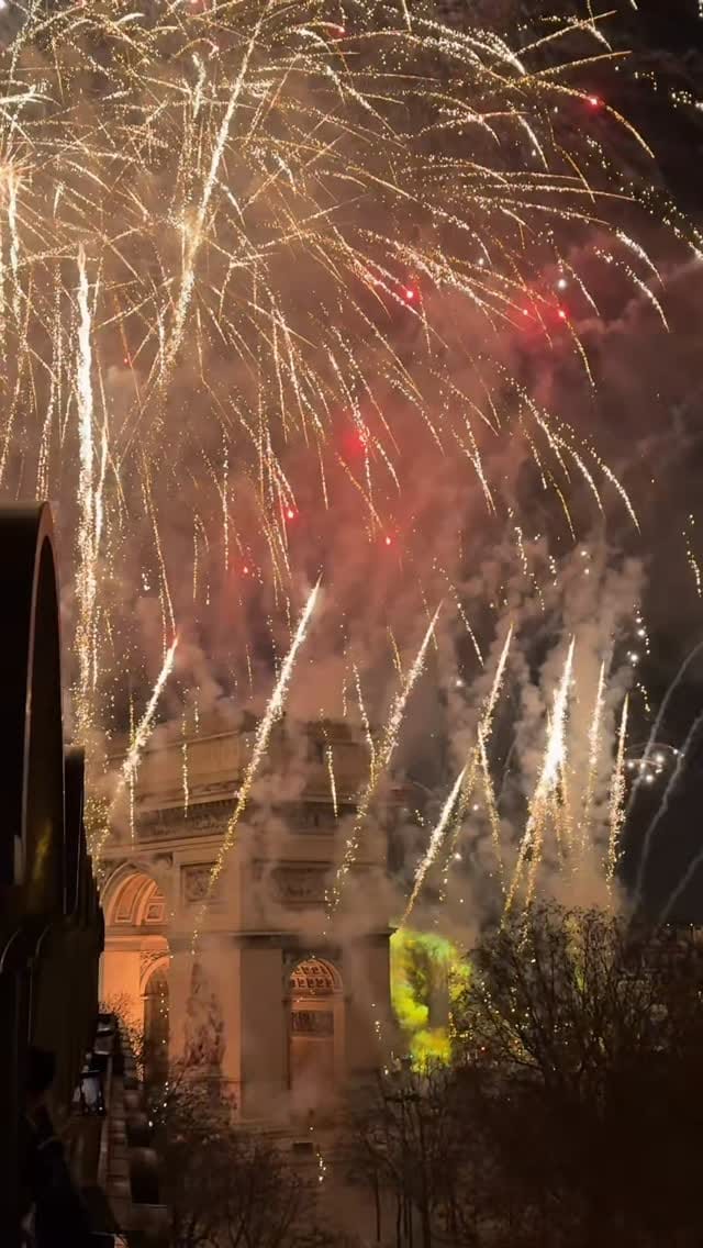 Post 3 by Juliette Marsan on Instagram (video)
