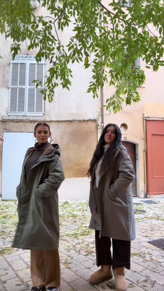 Post 8 by La Boutique Wood on Instagram (video)
