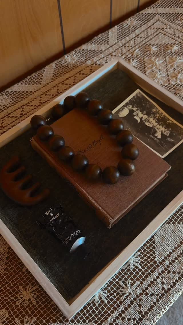 Post 6 by SAINT PALOMA VINTAGE on Instagram (video)