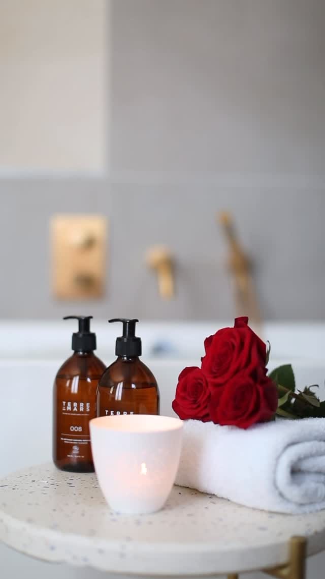 Post 5 by TERRE DE MARS on Instagram (video)