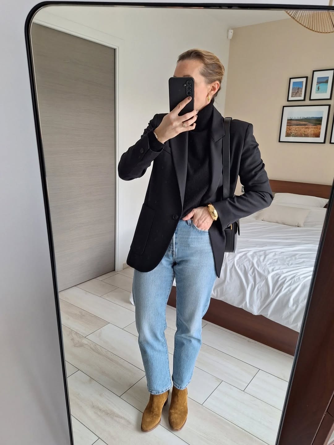 Post 1 by 𝕃𝕒𝕦𝕣𝕖 𝔹𝕝𝕕 on Instagram (carousel)