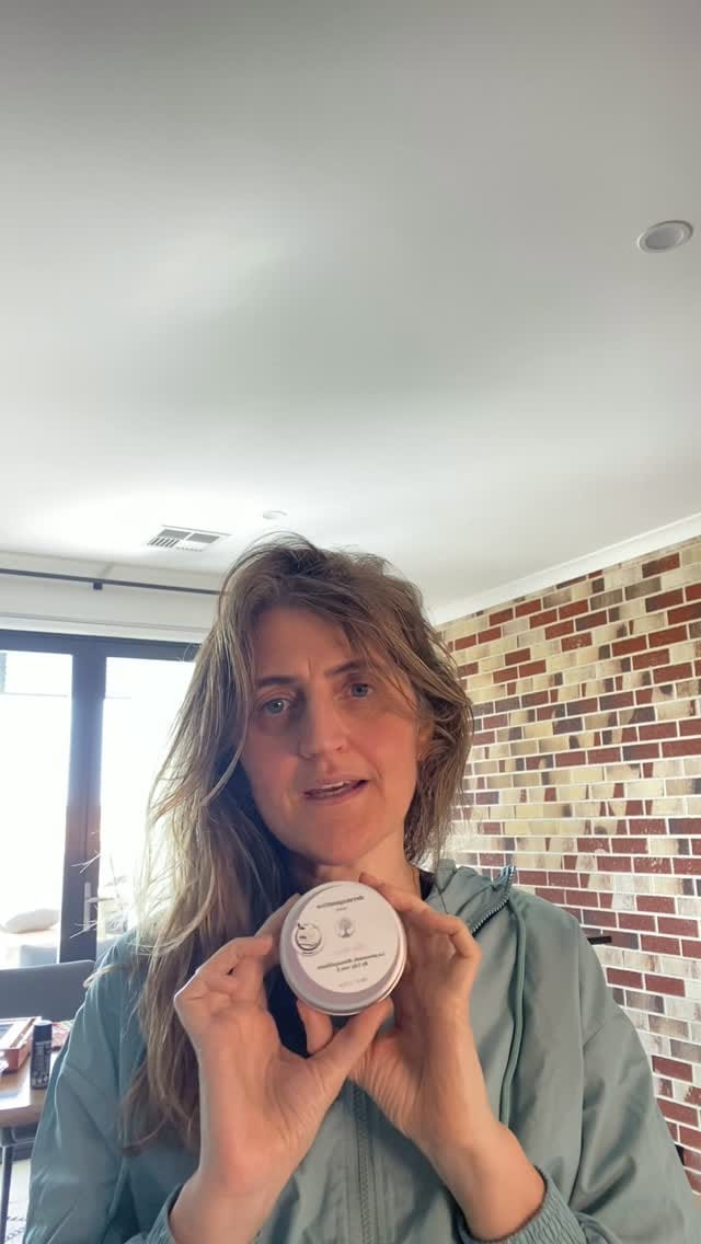 Post 2 by dermapositive | Cosmétiques mindfulness Made in France 🇫🇷🌿 on Instagram (video)
