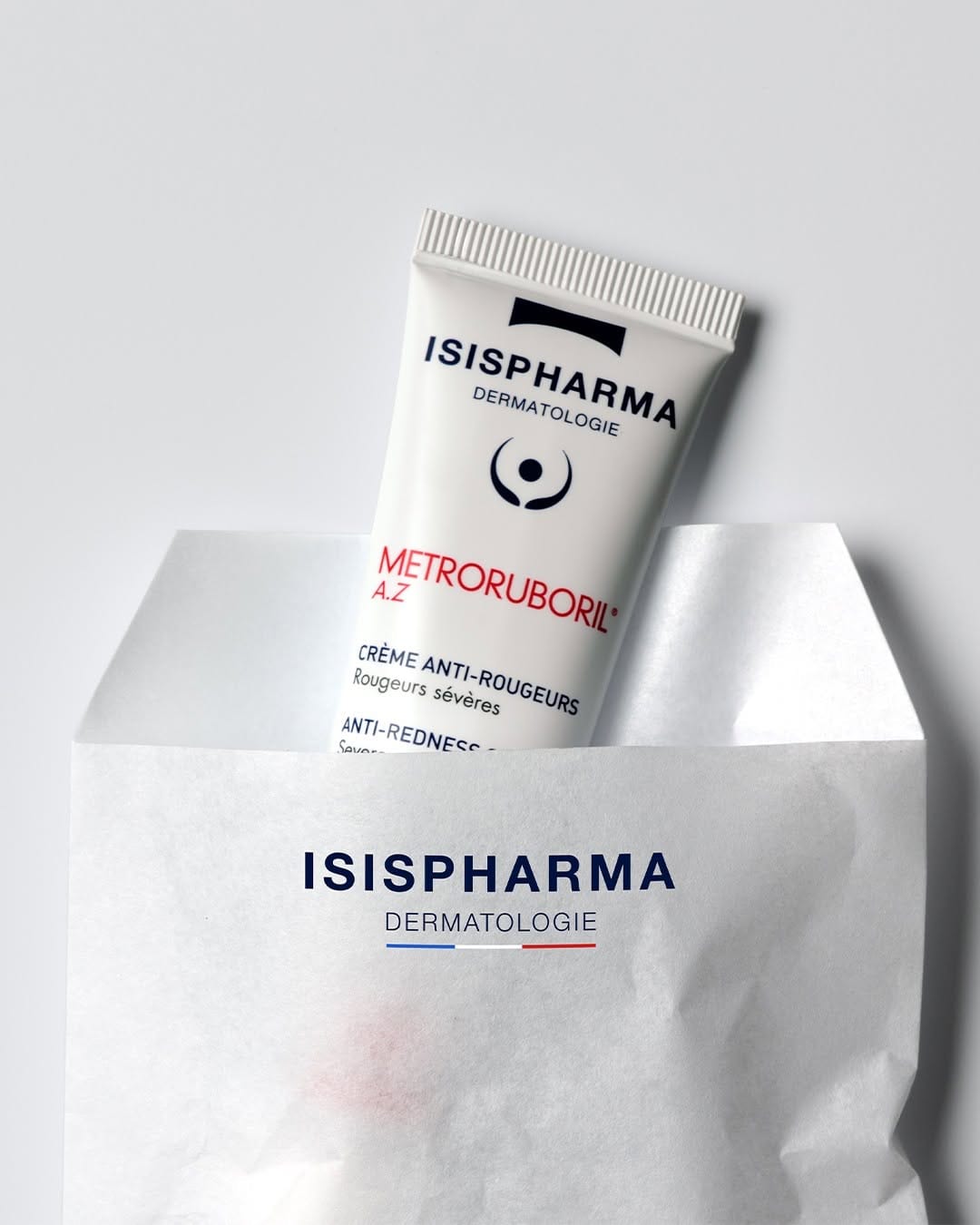 Post 1 by ISISPHARMA Dermatologie on Instagram (image)