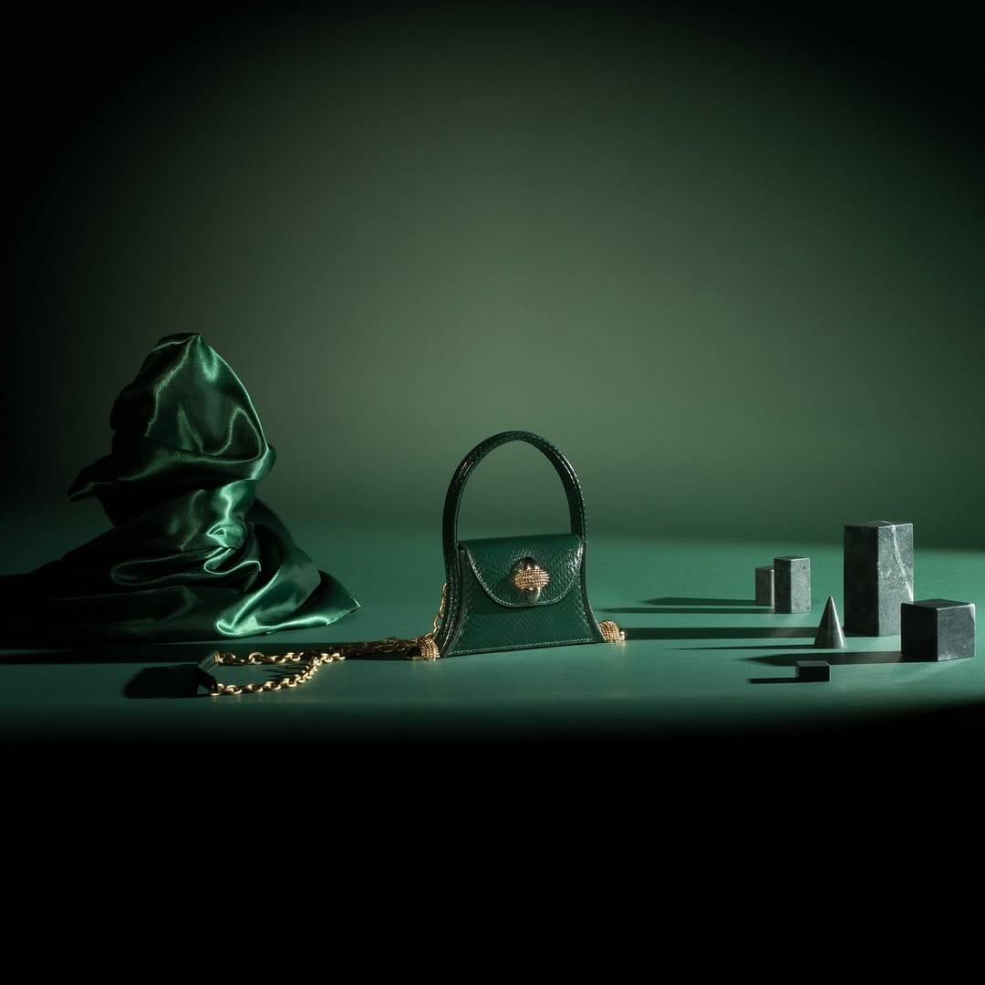 Post 10 by Morabito Paris on Instagram (image)