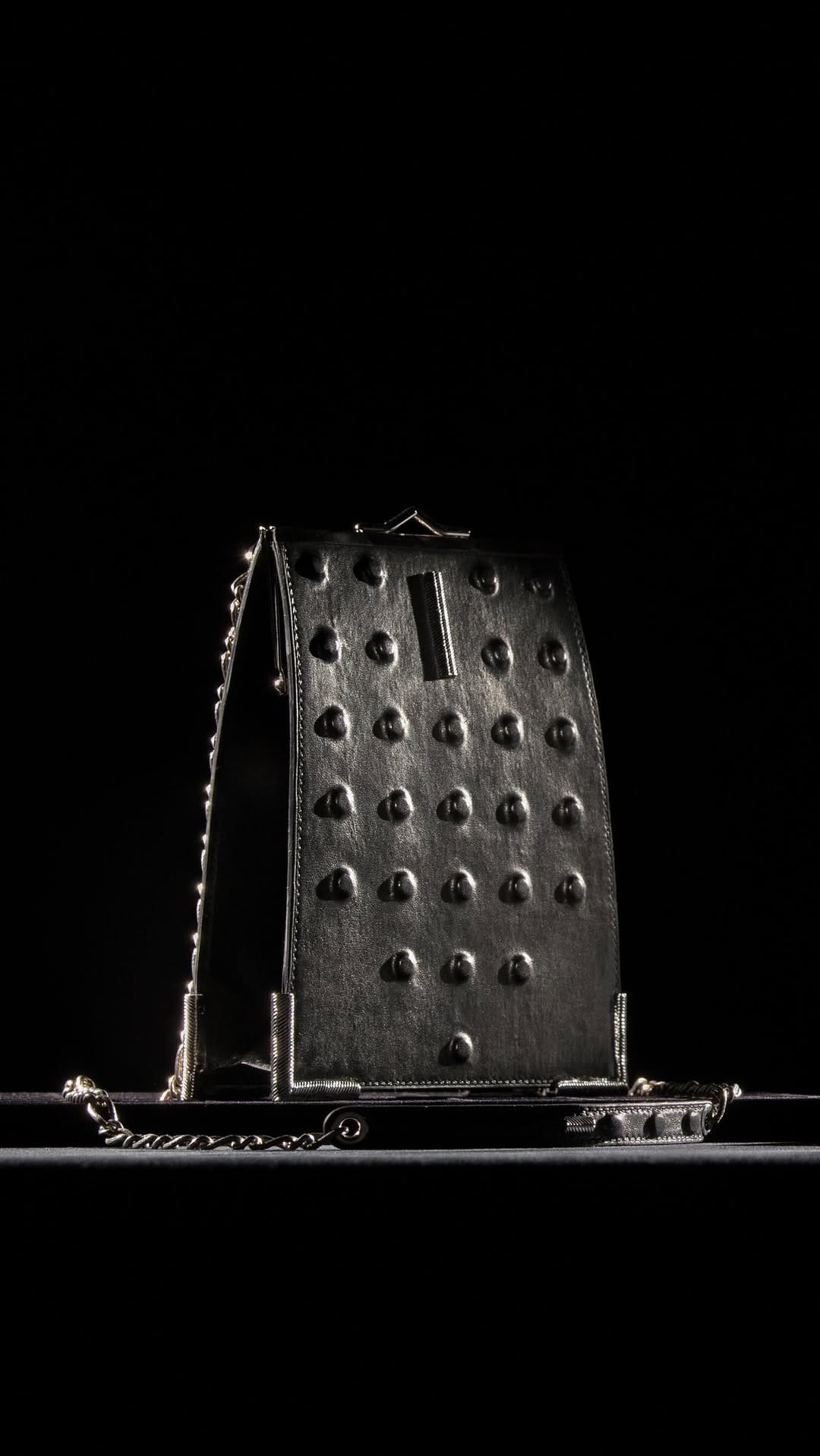 Post 8 by Morabito Paris on Instagram (video)