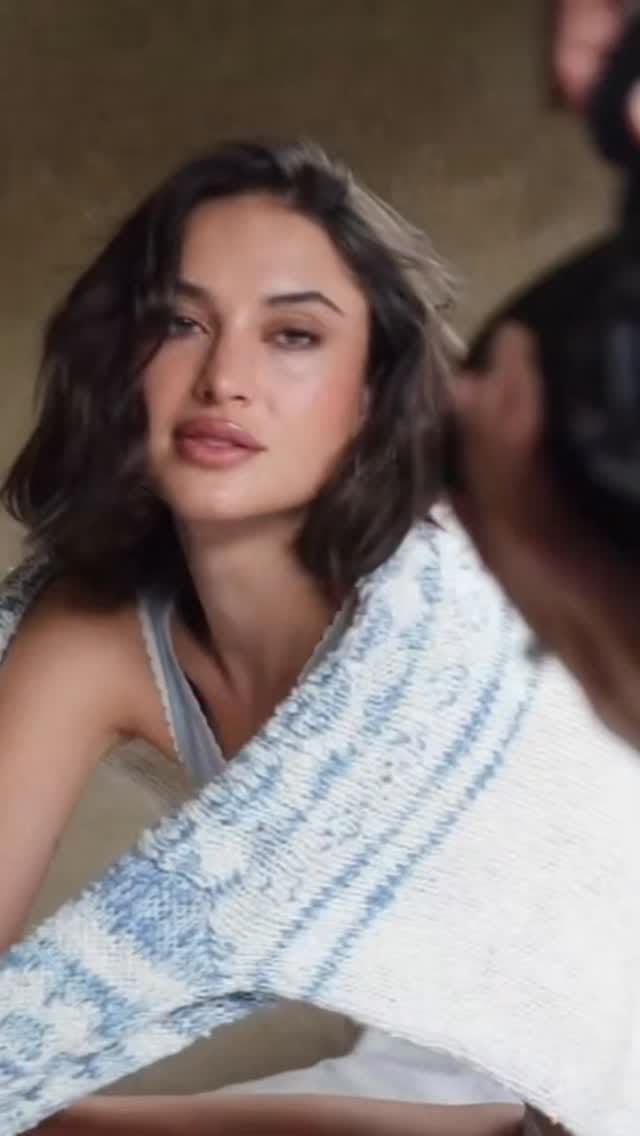 Post 1 by @alinakozyrka on Instagram (video)