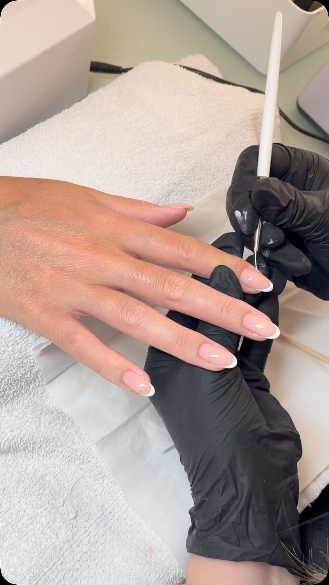 Post 9 by Institut Monceau on Instagram (video)