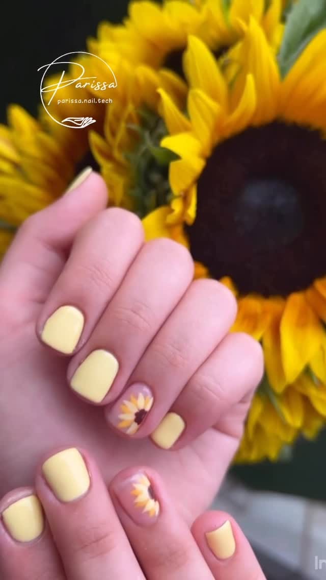 Post 2 by Nail master/ Nail designer on Instagram (video)