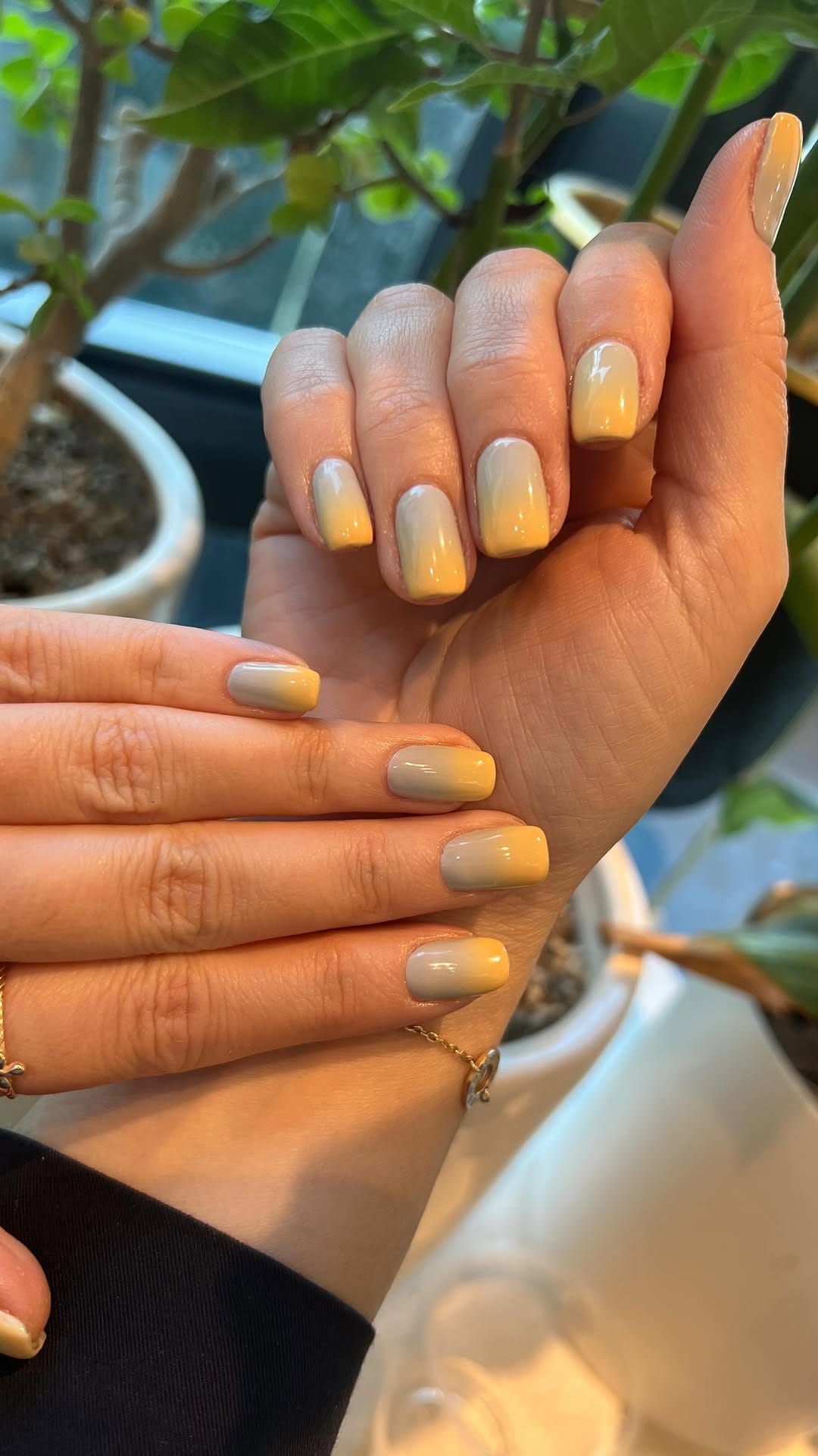 Post 7 by Nail master/ Nail designer on Instagram (video)