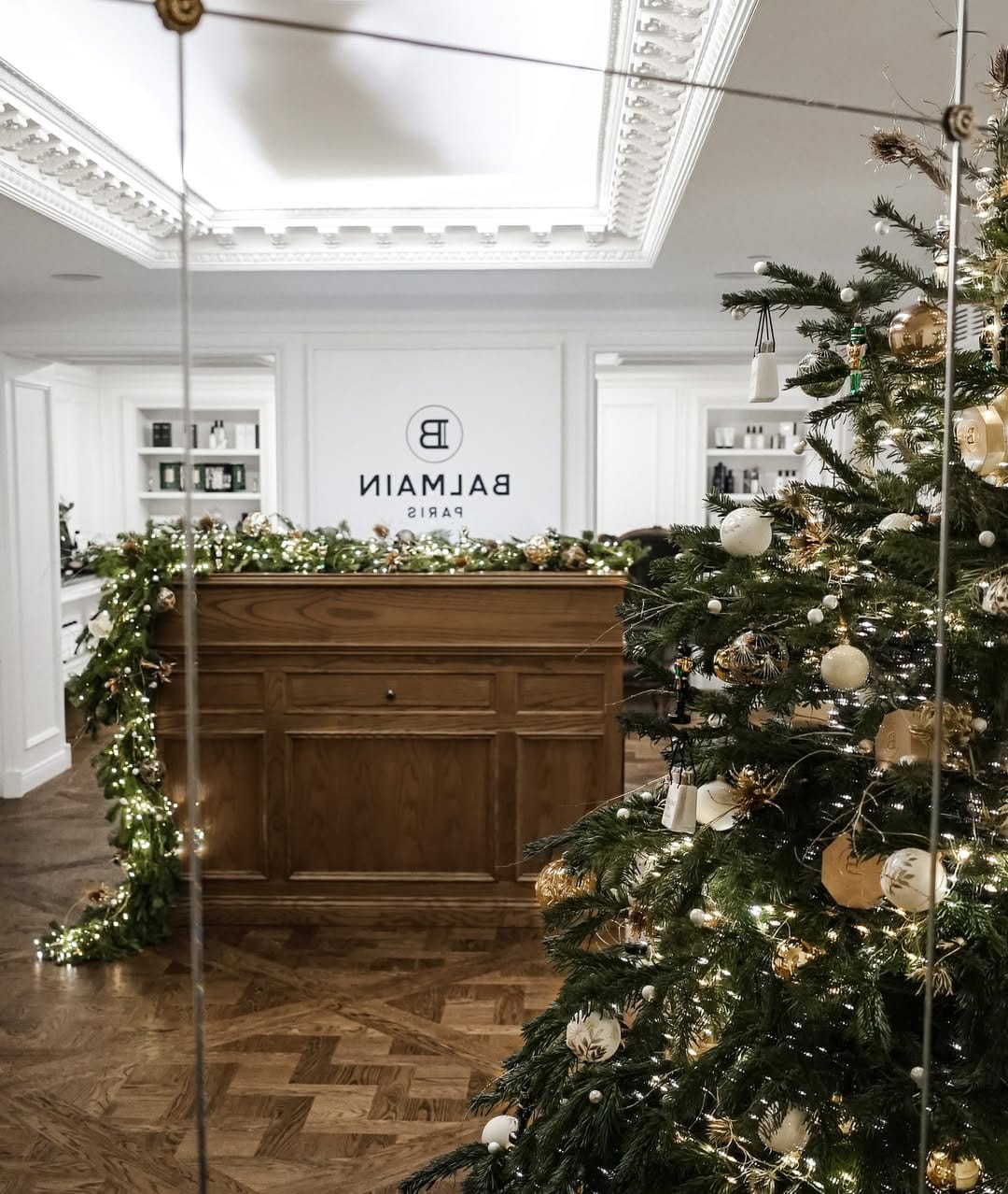 Post 2 by Balmain Hair Salon Paris on Instagram (image)