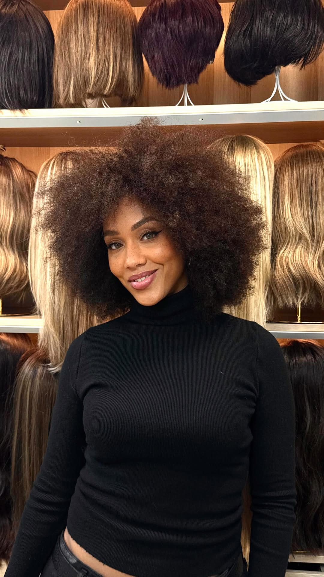 Post 1 by Le Dressing de Chevelures • French Wig Closet 🇫🇷 on Instagram (video)