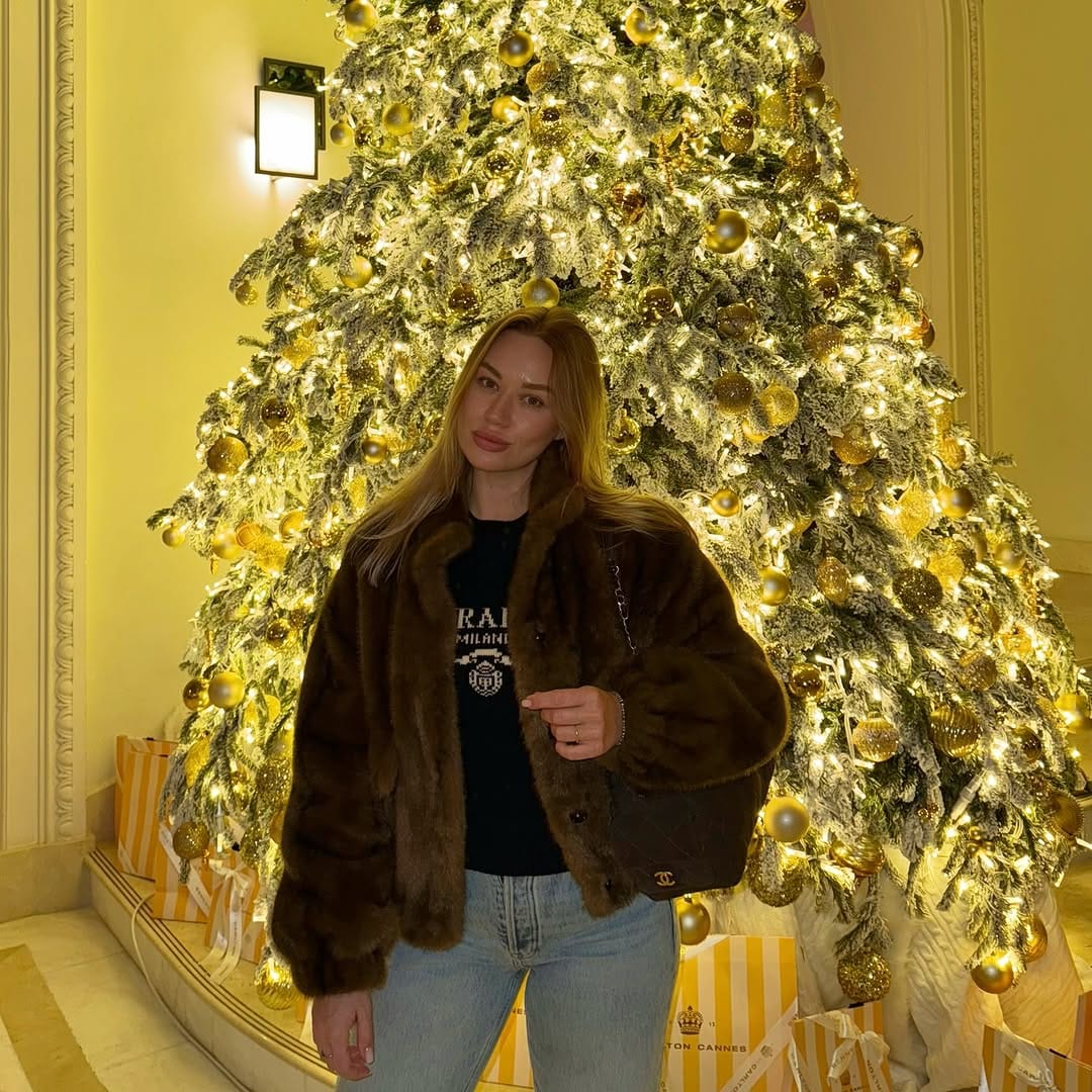 Post 2 by Alexandra BESSHAPKA on Instagram (carousel)