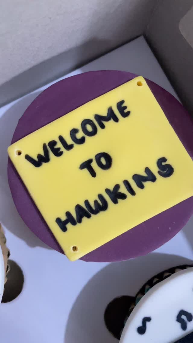 Post 3 by Cupcakes | Custom Cakes | French Pastries |  Dessert Corner on Instagram (video)