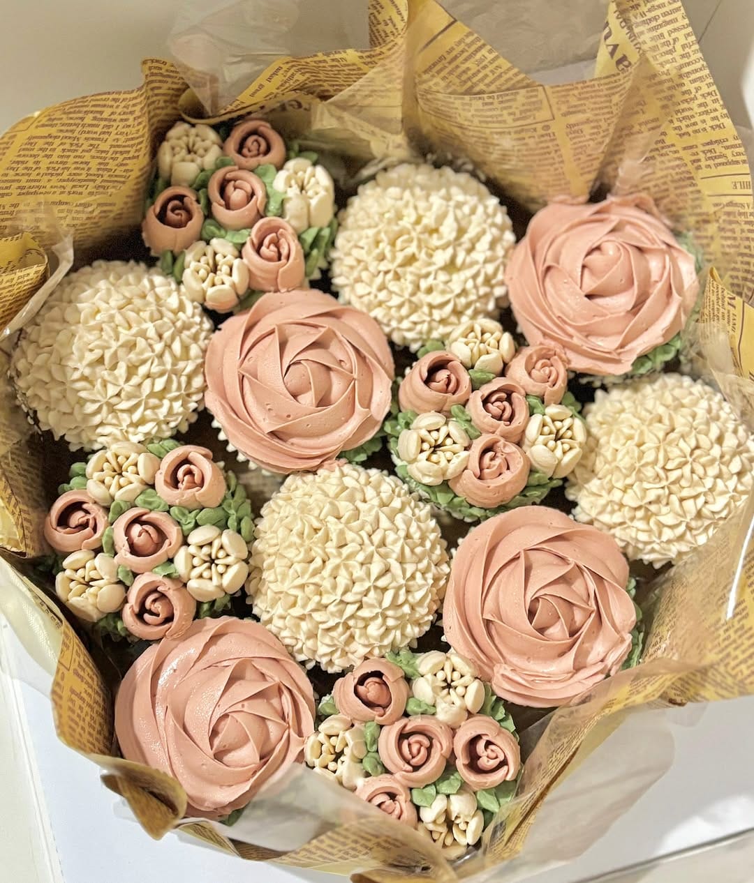 Post 8 by Cupcakes | Custom Cakes | French Pastries |  Dessert Corner on Instagram (image)