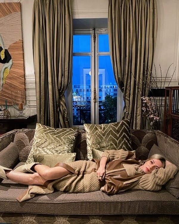 Post 5 by Caroline Massenet on Instagram (image)