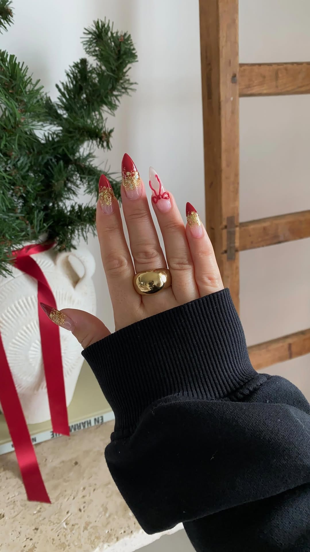 Post 3 by Amandine 🧿 on Instagram (video)