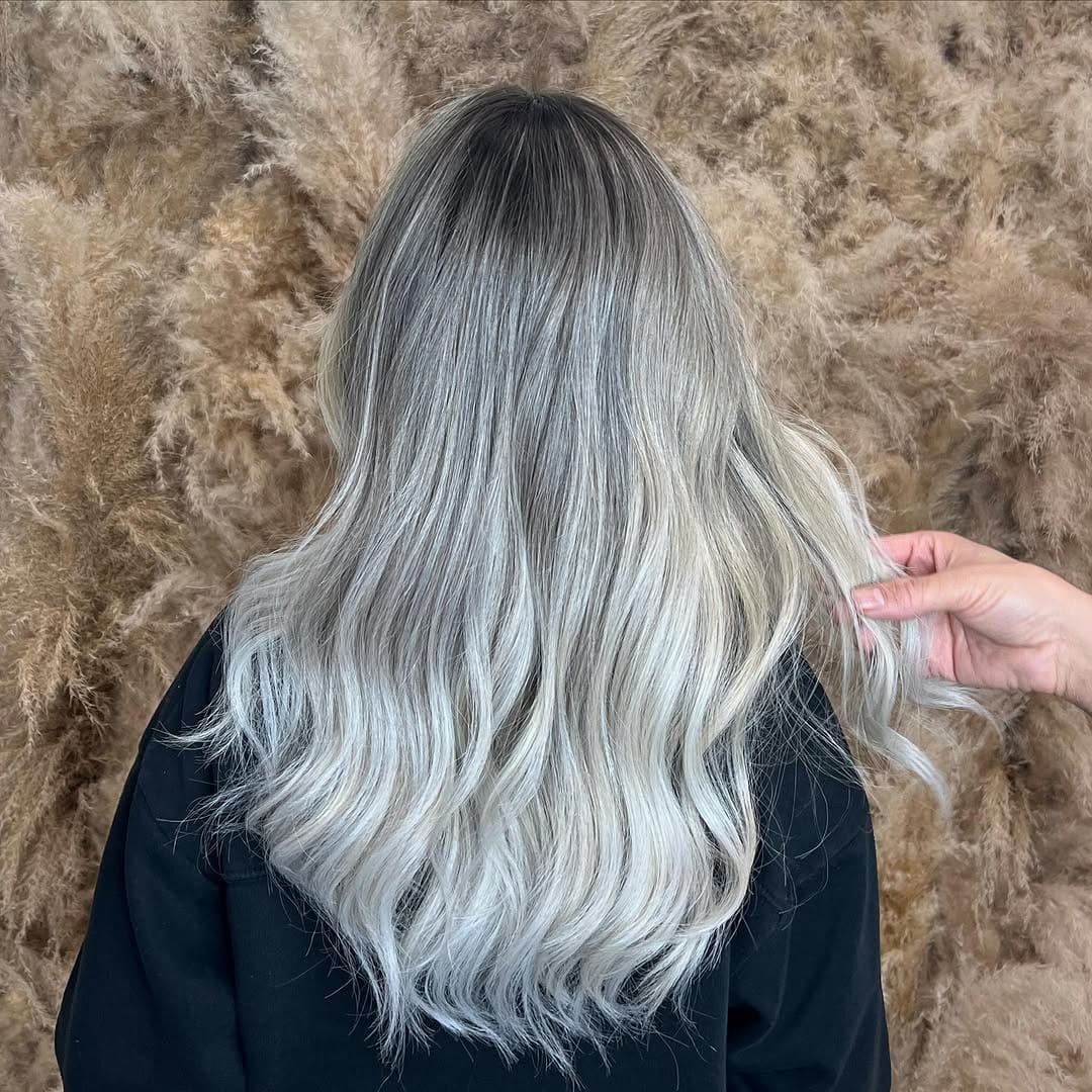 Post 9 by salon de coiffure cannes on Instagram (image)