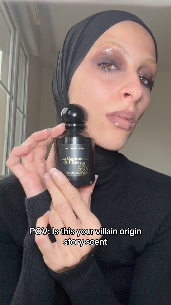 Post 6 by Ellereem on Instagram (video)