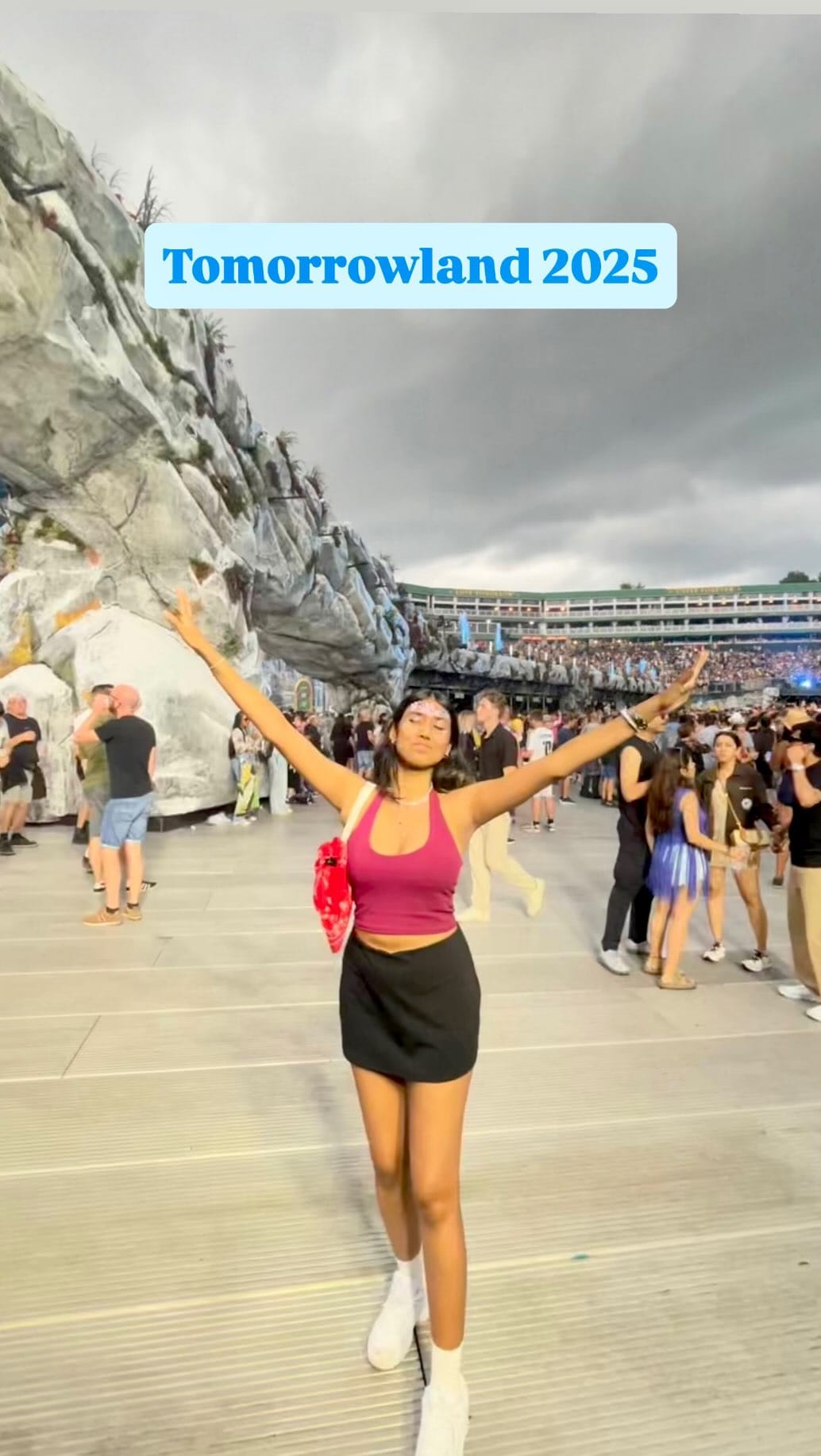 Post 4 by Priyanka CJ on Instagram (video)