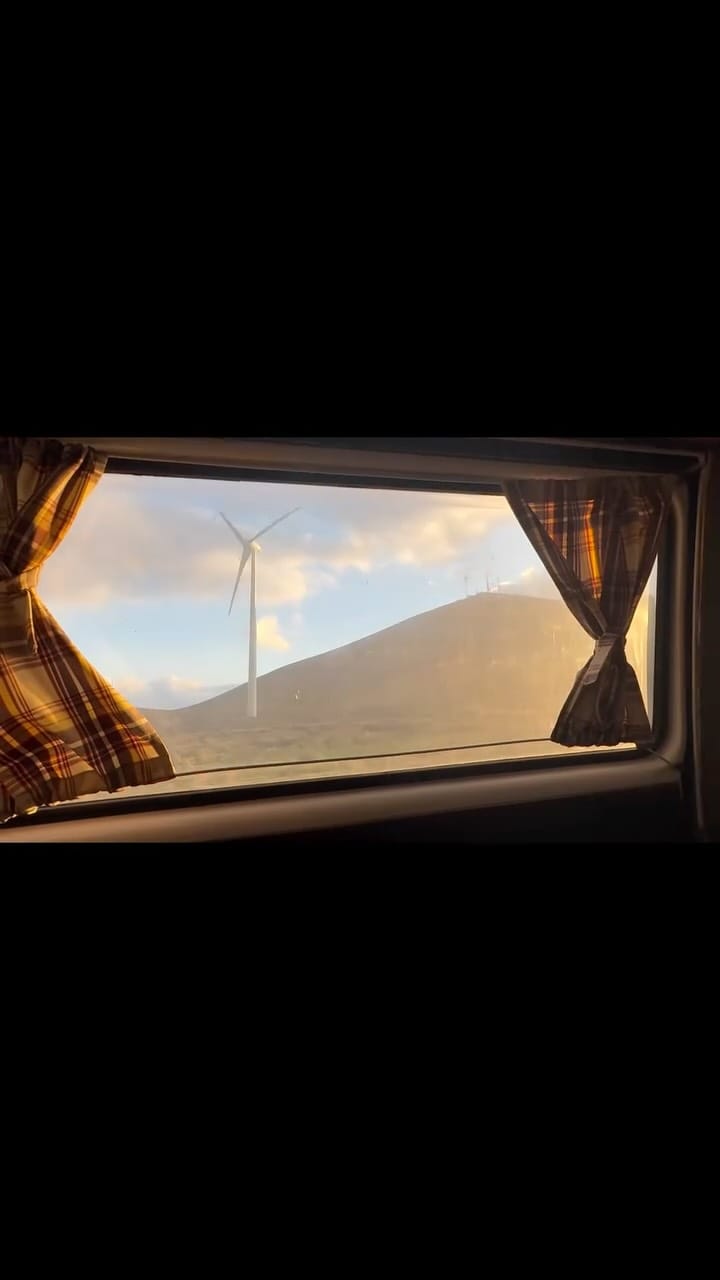 Post 2 by Cris Herrmann on Instagram (video)