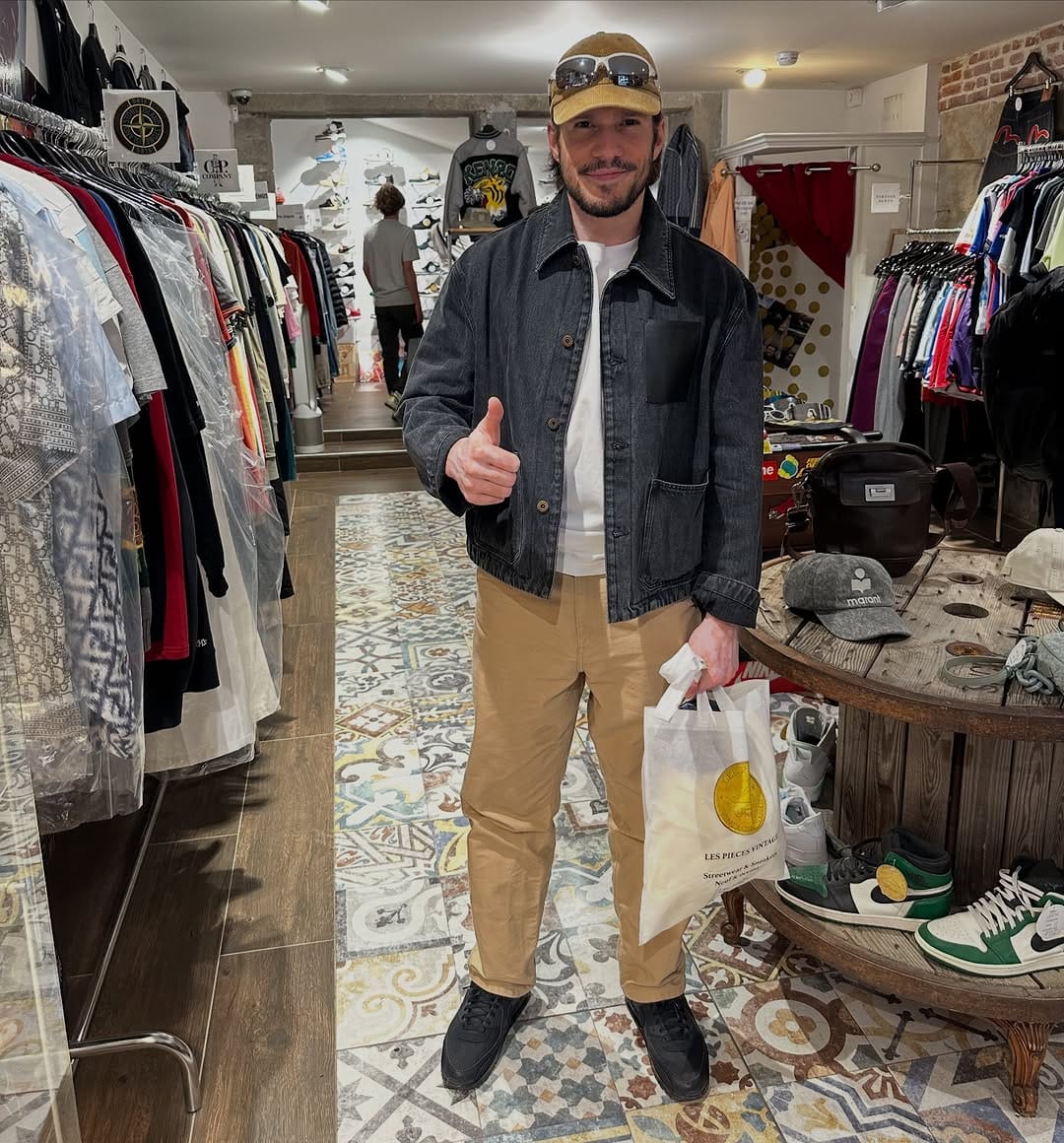 Post 10 by Les Pieces Vintage Store on Instagram (image)