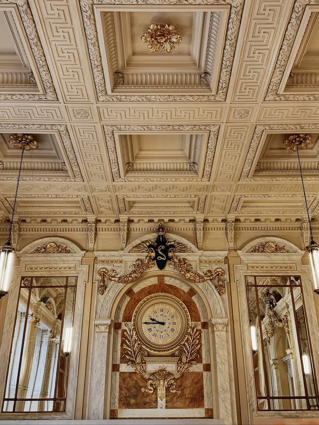 Post 5 by Vittorio Giargiana on Instagram (carousel)