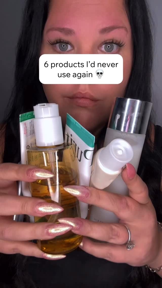 Post 8 by Carly Jess on Instagram (video)