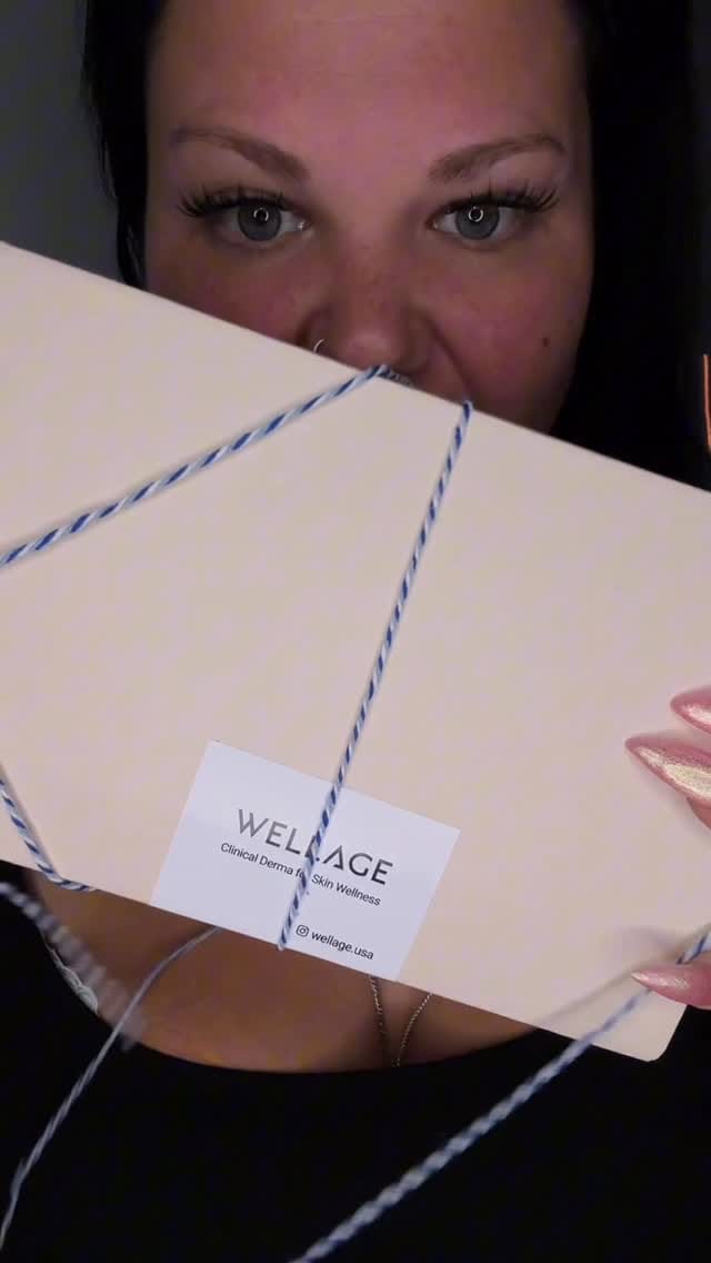 Post 7 by Carly Jess on Instagram (video)