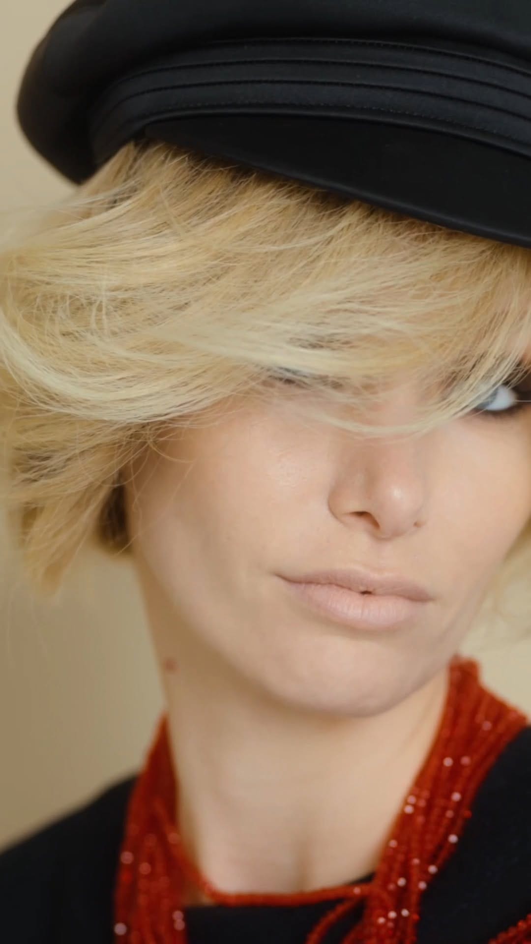 Post 9 by Shampoo Expert on Instagram (video)