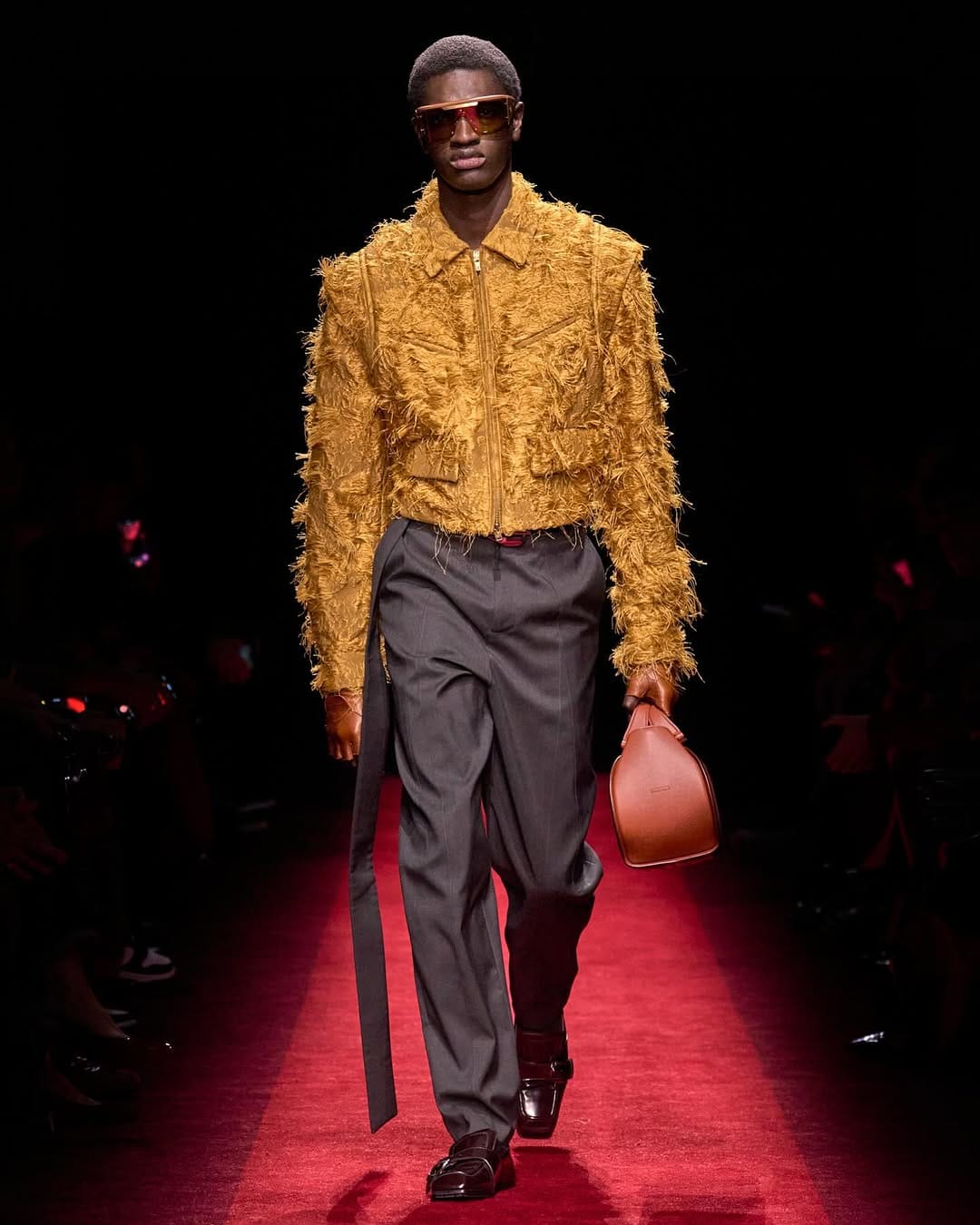 Post 8 by MODOU FALL on Instagram (carousel)