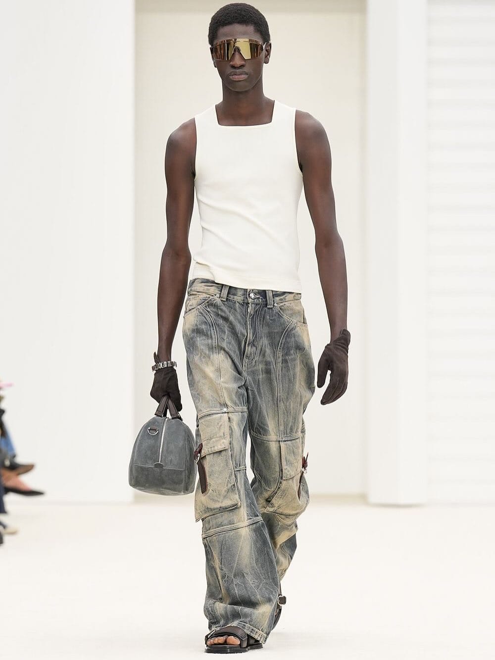 Post 6 by MODOU FALL on Instagram (carousel)