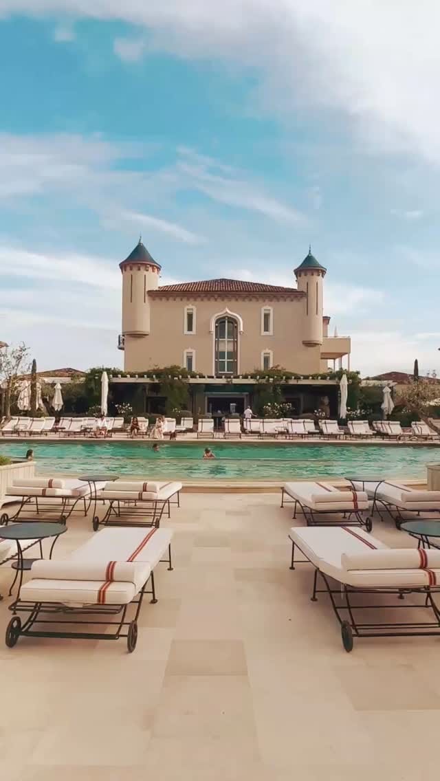 Post 1 by Claire Macintyre on Instagram (video)
