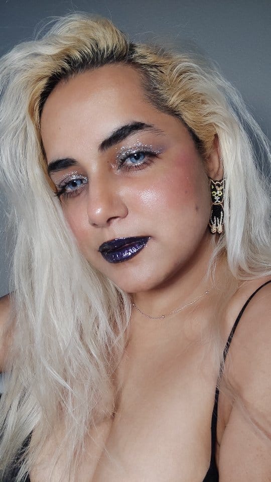 Post 8 by S H U B H I on Instagram (video)